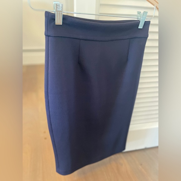 Armani Exchange Navy Pencil Skirt - Picture 3 of 4